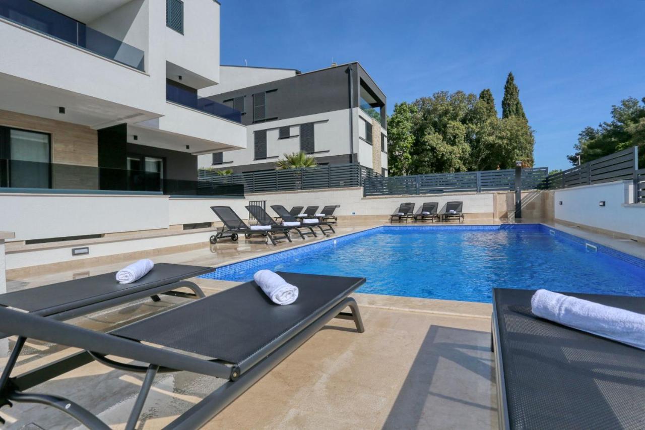 Villa Ankora 1 With Heated Pool Биоград-на-Мору Экстерьер фото